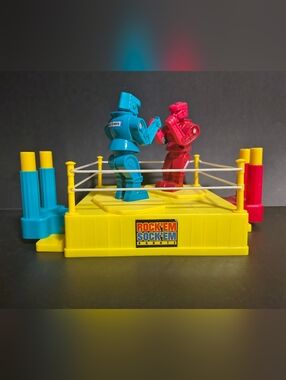 ROCKEM SOCKEM ROBOTS Mattel Rock 'em Sock 'em Robots Game 2018 - Without Ropes